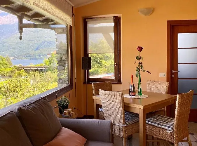 Casa Cinzia * Gravedona