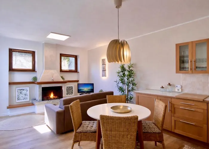 Casa Cinzia Apartment *